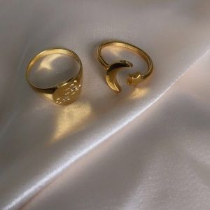 Non tarnish gold and gold plated rings.